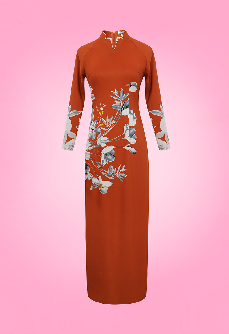 Áo dài cổ tim lượn